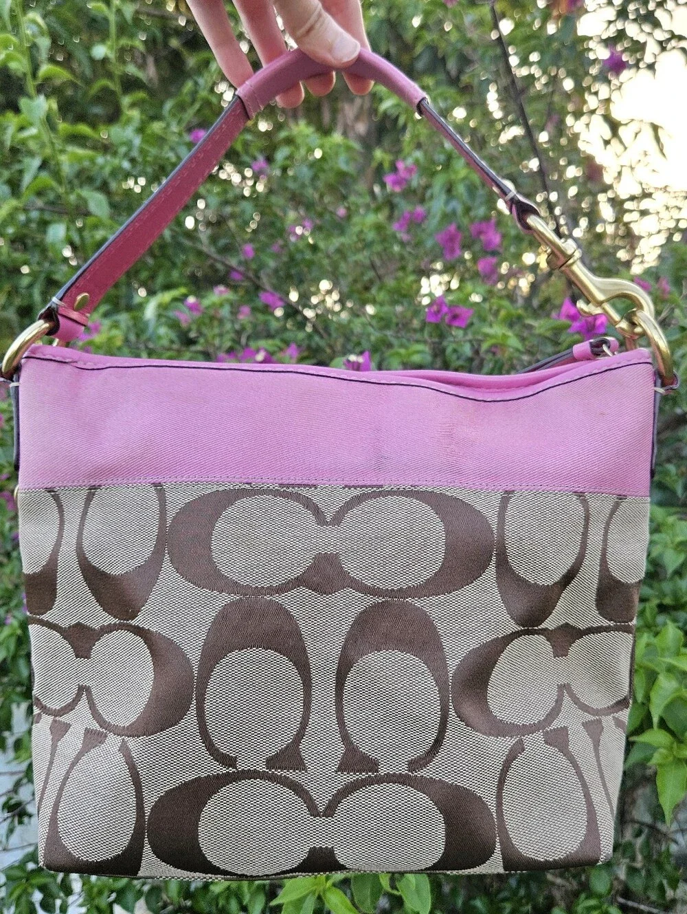 Coach authentic signature